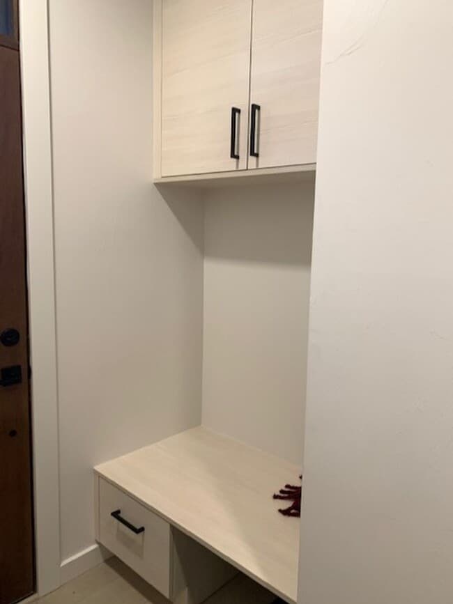 property at 2160 Dennison Ln