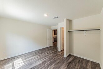 1111 Maxine St, Unit A in Houston, TX - Building Photo - Building Photo