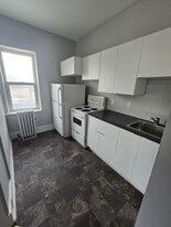 501 McMillan Ave in Winnipeg, MB - Building Photo