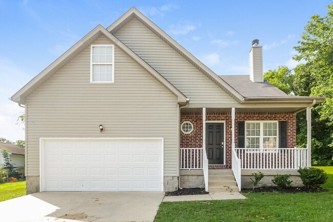 property at 1505 Chestnut Oak Dr