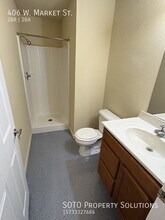 406 W Market St in Charleston, MO - Building Photo - Building Photo