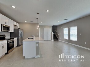 1818 Rider Rain Ln in Apopka, FL - Building Photo - Building Photo