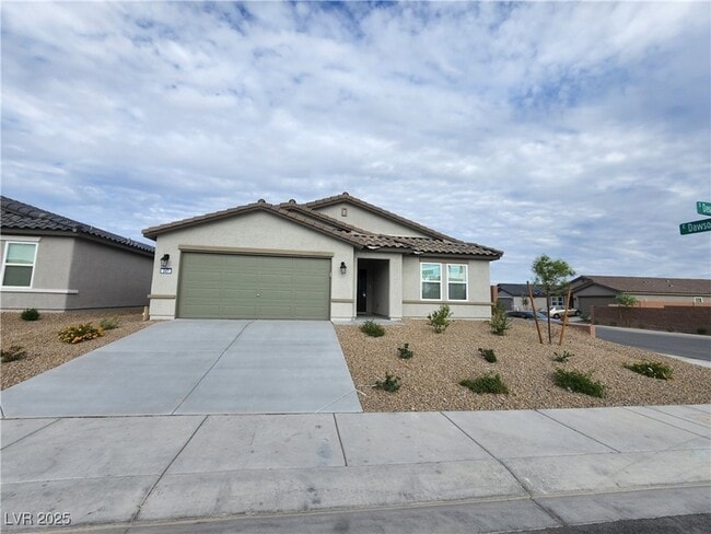 property at 247 Desoto Fls St