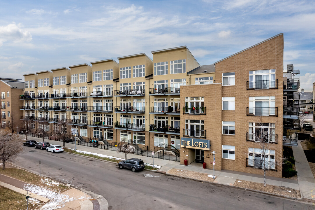 Lofts at Belmar Square in Lakewood, CO - Building Photo