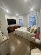 14 Mount Hood Rd, Unit 5 in Boston, MA - Building Photo - Building Photo