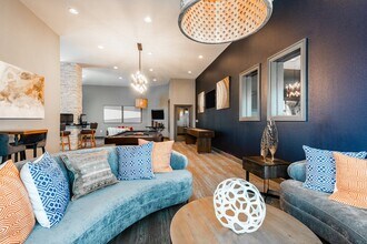 5200 Pointe W Cir in Richmond, TX - Building Photo - Building Photo