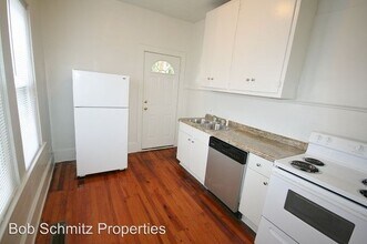 1400 W Chapel Hill St in Durham, NC - Building Photo - Building Photo