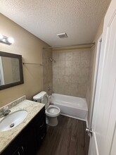 1033 S Brookside Ave in Independence, MO - Building Photo - Building Photo