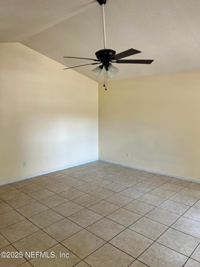 1825 W 13th St in Jacksonville, FL - Building Photo - Building Photo
