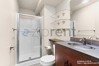 7015 Linden Ave N in Seattle, WA - Building Photo - Building Photo