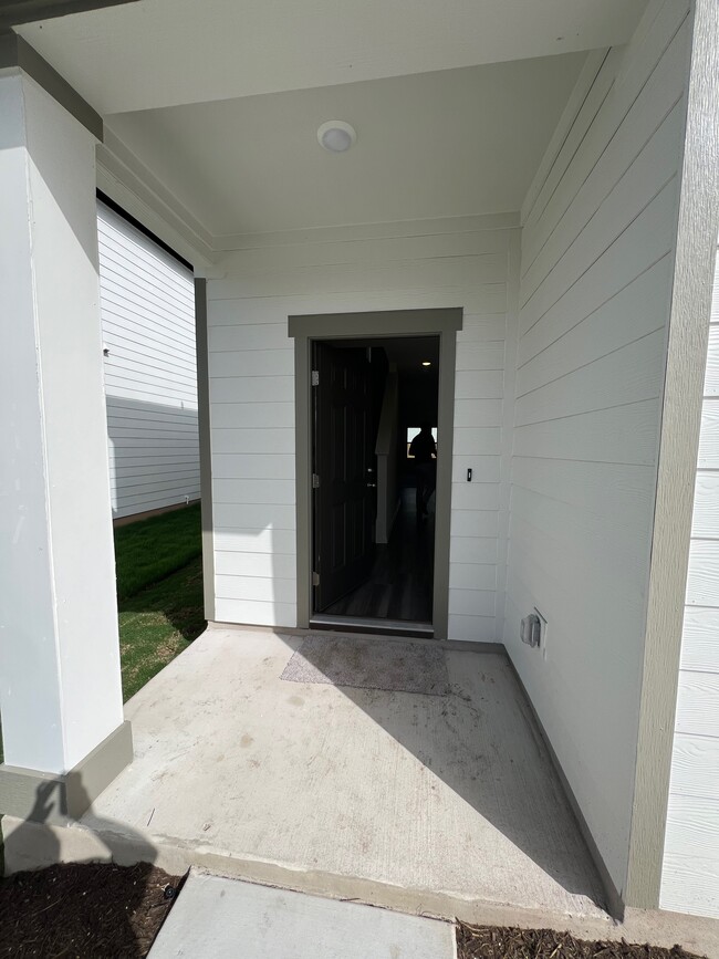 407 Estuary Dr in Maxwell, TX - Building Photo - Building Photo