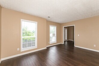 2835 Evergreen Eve Crossing in Dacula, GA - Foto de edificio - Building Photo