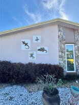 46 SE 14th St in Dania Beach, FL - Building Photo