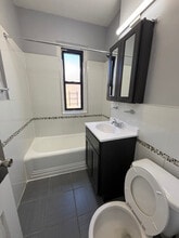 33 S Munn Ave in East Orange, NJ - Foto de edificio - Building Photo