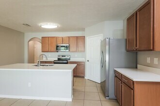 4406 SW 15th Ave in Cape Coral, FL - Building Photo - Building Photo