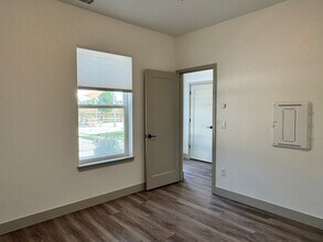 2865 W 69th Ave in Federal Heights, CO - Foto de edificio - Building Photo