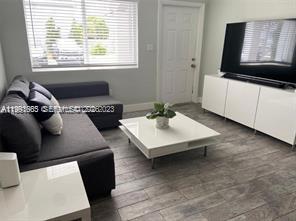 7971 SW 152nd Ave in Miami, FL - Building Photo - Building Photo