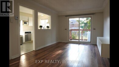 2 White Abbey Park in Toronto, ON - Building Photo - Building Photo