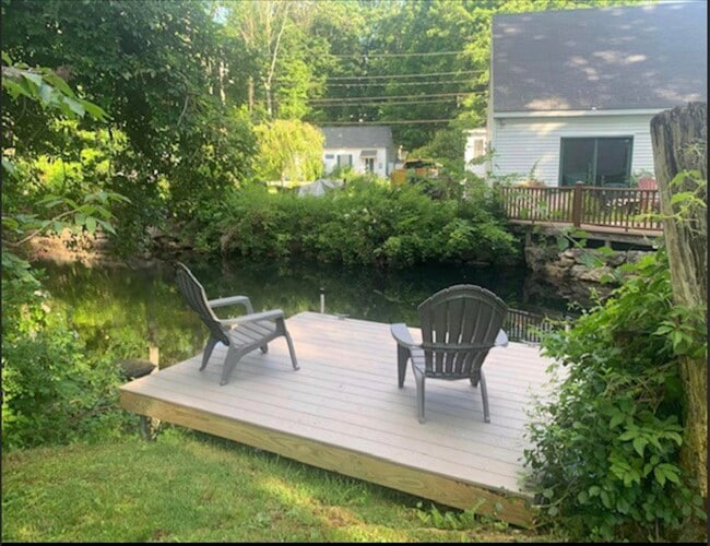 property at 15 High St