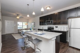 Townhomes at Bluebonnet Trails in Waxahachie, TX - Building Photo