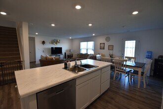 1358 Fleming Dr in Greenfield, IN - Building Photo - Building Photo