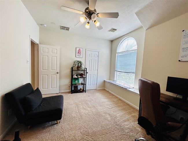 property at 21726 Hannover Village Dr