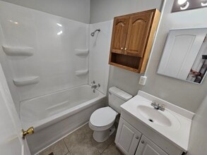 1220 S Livingston St in Springfield, IL - Building Photo - Building Photo