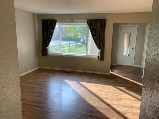 1483 Westchester Square E in Billings, MT - Building Photo - Building Photo
