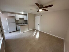 509 O St-Unit -Unit 3 in West Palm Beach, FL - Building Photo - Building Photo