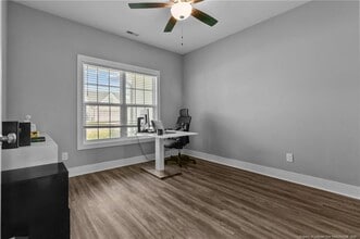 5527 Mountain Run Dr in Hope Mills, NC - Building Photo - Building Photo