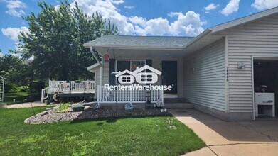 17555 53rd Ave in Chippewa Falls, WI - Building Photo - Building Photo