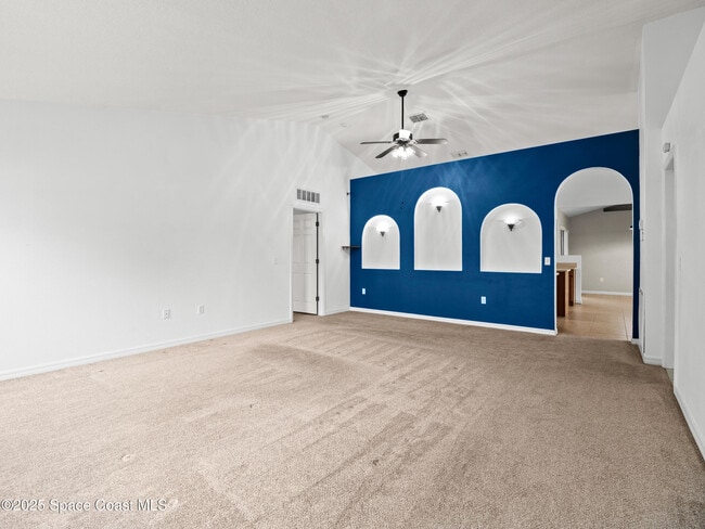 380 Courtney St in Palm Bay, FL - Building Photo - Building Photo