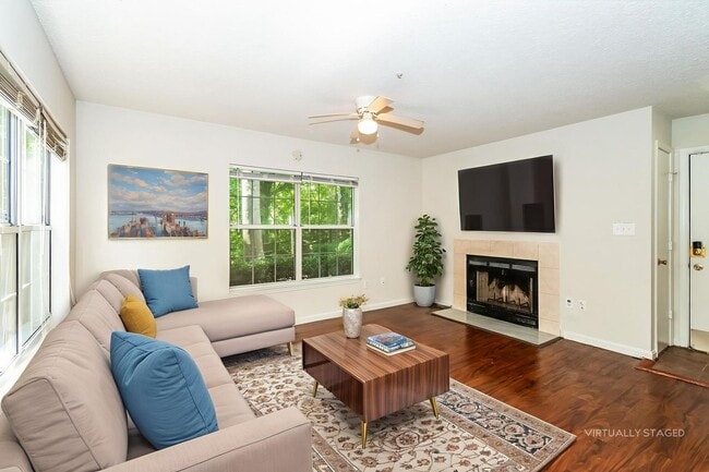 property at 1001 Fallcrest Ct