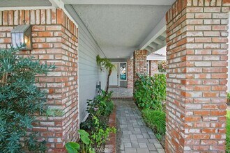 2151 Camino Laurel in San Clemente, CA - Building Photo - Building Photo