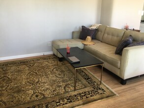 33 Nile St in San Diego, CA - Building Photo - Building Photo