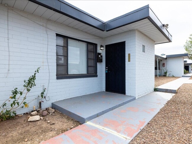 2116 N Forgeus Ave in Tucson, AZ - Building Photo - Building Photo