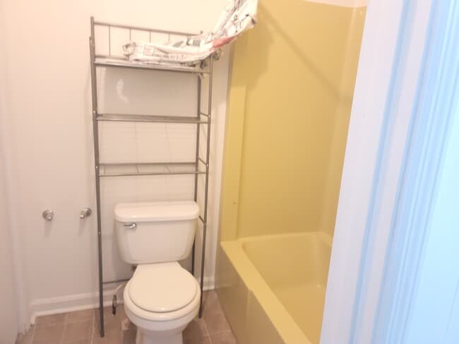 404 Gwaltney Dr in Dothan, AL - Building Photo - Building Photo