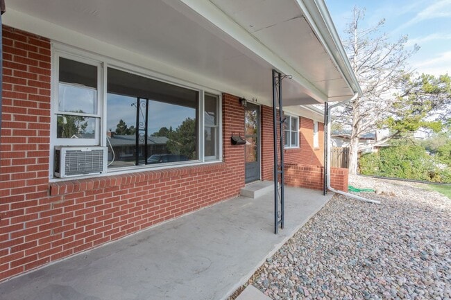 614 W Ramona Ave in Colorado Springs, CO - Building Photo - Building Photo