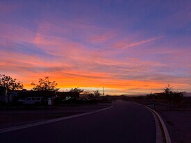 5525 S Willow Ln, Unit d in Murray, UT - Building Photo