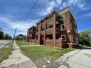 West End Place Apartments in Ashtabula, OH - Building Photo - Building Photo