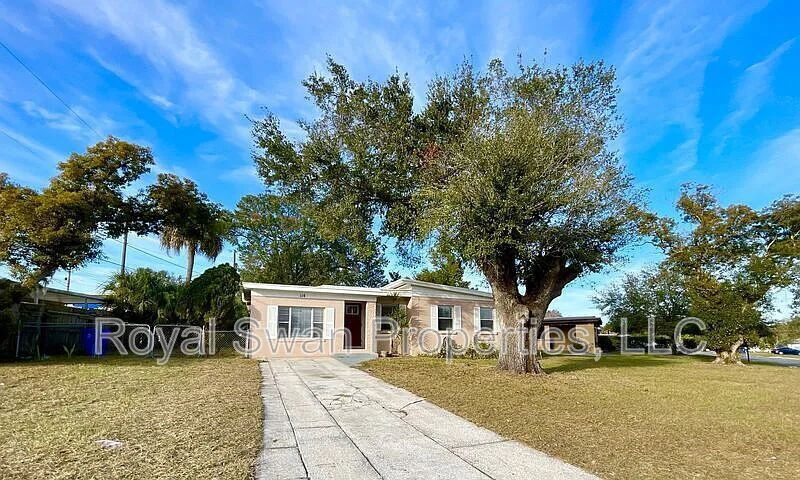 114 Azalea St in Lakeland, FL - Building Photo