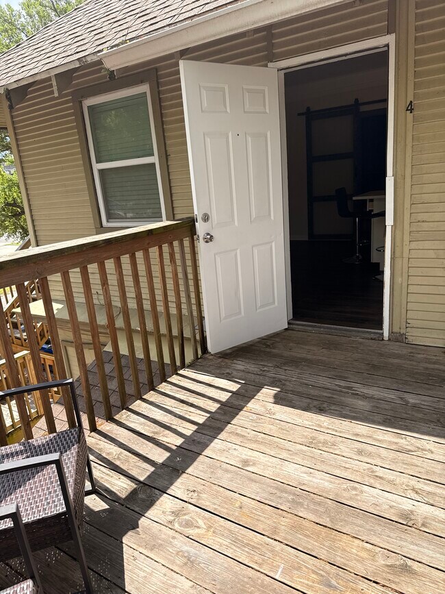 4201 N Nebraska Ave, Unit Studio- 4 in Tampa, FL - Building Photo - Building Photo