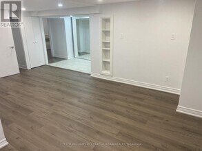 200 Tavistock Rd in Toronto, ON - Building Photo - Building Photo