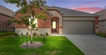 8500 Gray Squirrel Ln. in McKinney, TX - Building Photo