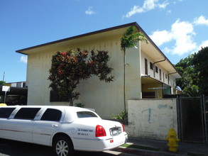 2621 Laau St in Honolulu, HI - Building Photo - Building Photo