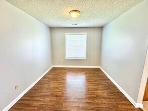 6800 Skylar Mill Ave in Cordova, TN - Building Photo - Building Photo