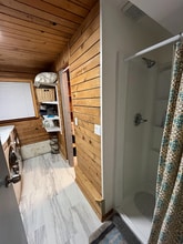 11601 NE 155th St in Kirkland, WA - Building Photo - Building Photo