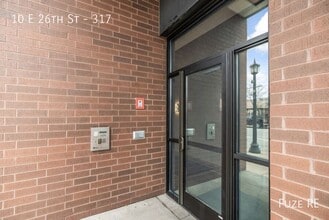 10 E 26th St in Minneapolis, MN - Building Photo - Building Photo