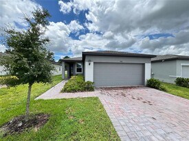 1784 Carnostie Rd in Winter Haven, FL - Building Photo