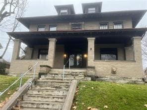 property at 71 N Euclid Ave